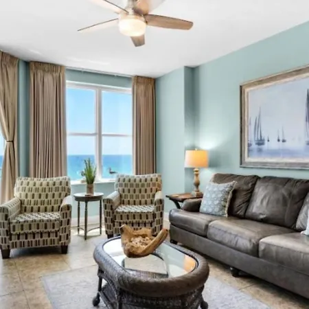 Aqua 510 Apartment
